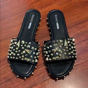 Black studded slide